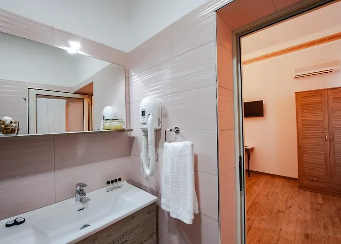 Loredano 3* Shkodër